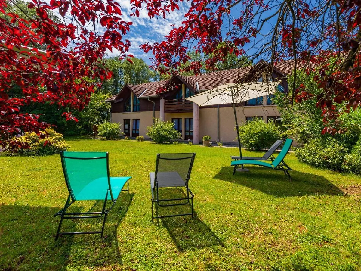 ** Hotel Noemys Viviers-Du-Lac Francja